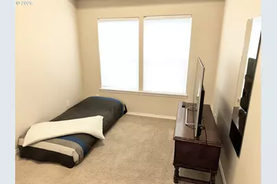 4564 SE Olivewood St, Hillsboro, OR 97123 - Photo 32