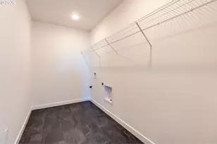 808 Magnolia Ave, Woodburn, OR 97071 - Photo 26