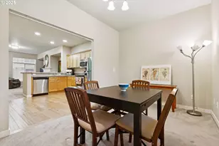 406 NE Patricia Ann Pl, Hillsboro, OR 97006 - Photo 8
