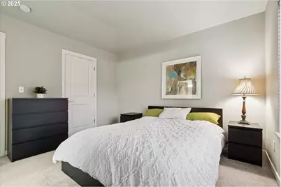 406 NE Patricia Ann Pl, Hillsboro, OR 97006 - Photo 16