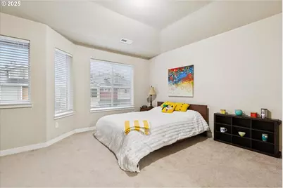406 NE Patricia Ann Pl, Hillsboro, OR 97006 - Photo 10