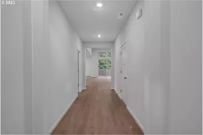 2609 S 4th Dr, Ridgefield, WA 98642 - Photo 4