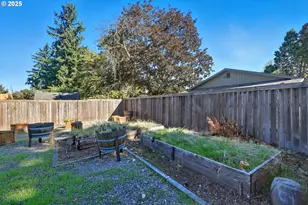 9720 SE 74th Ave, Milwaukie, OR 97222 - Photo 14