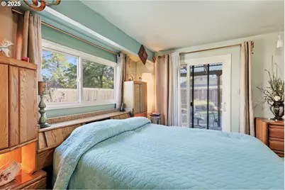 9720 SE 74th Ave, Milwaukie, OR 97222 - Photo 8