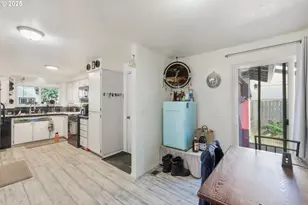 9720 SE 74th Ave, Milwaukie, OR 97222 - Photo 6