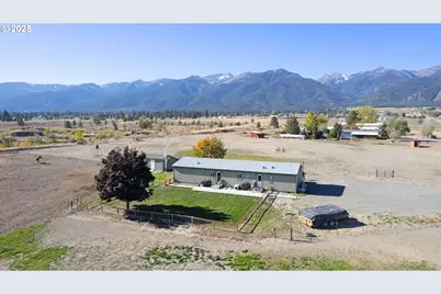 14486 Hunt Mountain Ln, Baker City, OR 97814 - Photo 2