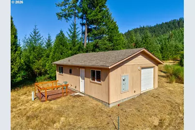 1517 Quines Creek Rd, Azalea, OR 97410 - Photo 18