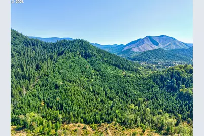 1517 Quines Creek Rd, Azalea, OR 97410 - Photo 4