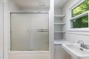 215 S 8th St, Saint Helens, OR 97051 - Photo 12