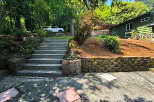 10503 NW 3rd St, Portland, OR 97231 - Photo 8