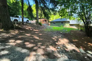 10503 NW 3rd St, Portland, OR 97231 - Photo 18