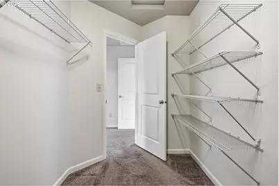 20881 SW Edgemont St, Beaverton, OR 97003 - Photo 18