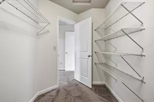 20881 SW Edgemont St, Beaverton, OR 97003 - Photo 18