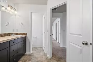 20881 SW Edgemont St, Beaverton, OR 97003 - Photo 16