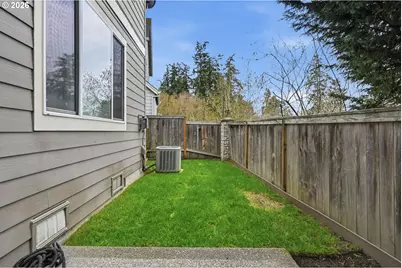 20881 SW Edgemont St, Beaverton, OR 97003 - Photo 6