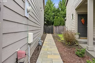 20881 SW Edgemont St, Beaverton, OR 97003 - Photo 34