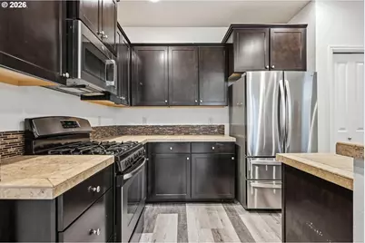20881 SW Edgemont St, Beaverton, OR 97003 - Photo 8