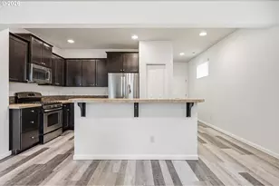 20881 SW Edgemont St, Beaverton, OR 97003 - Photo 8