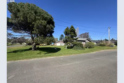 1401 270th Pl, Ocean Park, WA 98640 - Photo 40