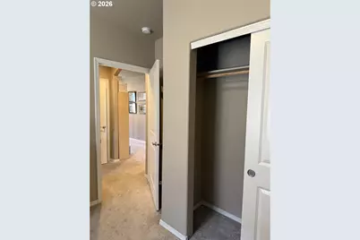 5298 Squirrel St, Springfield, OR 97478 - Photo 8