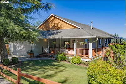 2215 NE 359th Ave, Washougal, WA 98671 - Photo 2