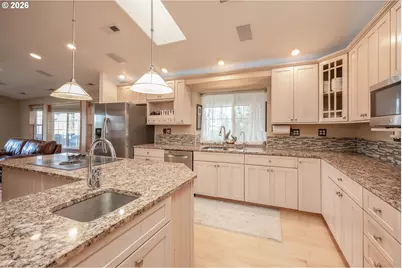 2215 NE 359th Ave, Washougal, WA 98671 - Photo 14