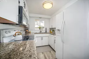 1466 NW 20th (1468) Pl, Corvallis, OR 97330 - Photo 20