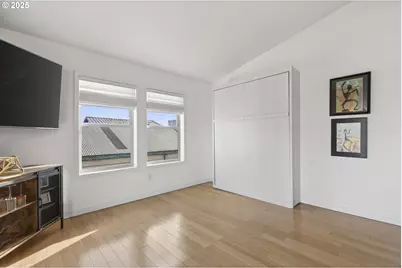 510 N Tomahawk Island Dr, Portland, OR 97217 - Photo 36