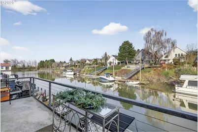 510 N Tomahawk Island Dr, Portland, OR 97217 - Photo 38