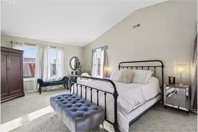 510 N Tomahawk Island Dr, Portland, OR 97217 - Photo 28