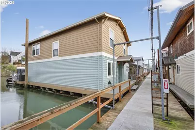 510 N Tomahawk Island Dr, Portland, OR 97217 - Photo 6