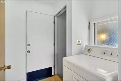 4655 SW Pendleton St, Portland, OR 97221 - Photo 16