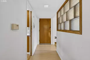 4655 SW Pendleton St, Portland, OR 97221 - Photo 6