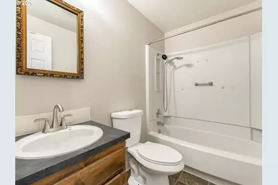 4917 NE 55th St, Vancouver, WA 98661 - Photo 10