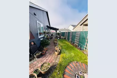 5367 Elk Ridge Dr, Eugene, OR 97402 - Photo 30