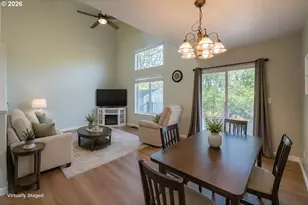 1067 SW Falcon Crest Dr, Dundee, OR 97115 - Photo 6