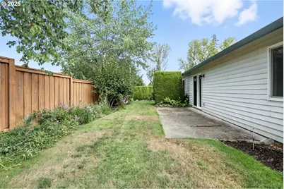 15415 SW Picadilly Ln, Beaverton, OR 97007 - Photo 32