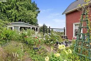 4265 Lief Erikson Dr, Astoria, OR 97103 - Photo 40