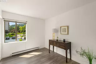 2211 SW 1st Ave, Portland, OR 97201 - Photo 16