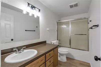 2340 SE 113th Ave, Portland, OR 97216 - Photo 12