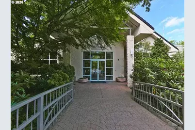 6685 W Burnside St #310, Portland, OR 97210 - Photo 18