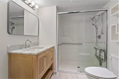 6685 W Burnside St #310, Portland, OR 97210 - Photo 8