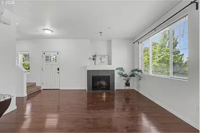 545 NW Lost Springs Ter #106, Portland, OR 97229 - Photo 6