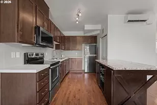 545 NW Lost Springs Terrace, Portland, OR 97229 - Photo 14