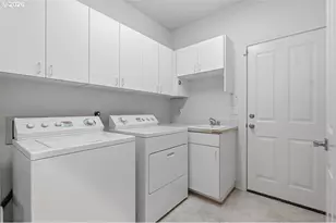 16860 SW Blackberry Ln, Beaverton, OR 97007 - Photo 20