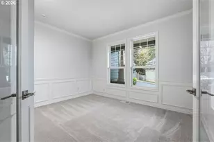 16860 SW Blackberry Ln, Beaverton, OR 97007 - Photo 8