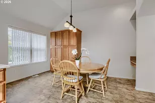 1915 NE Harewood Pl, Hillsboro, OR 97124 - Photo 16