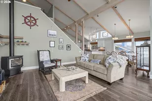 1068 NW 6th Ct, Lincoln City, OR 97367 - Photo 22