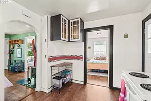 849 L St, Springfield, OR 97477 - Photo 10