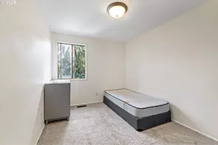 32313 Green Acres Loop, Cottage Grove, OR 97424 - Photo 18